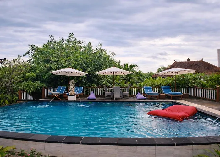 Island Hotel