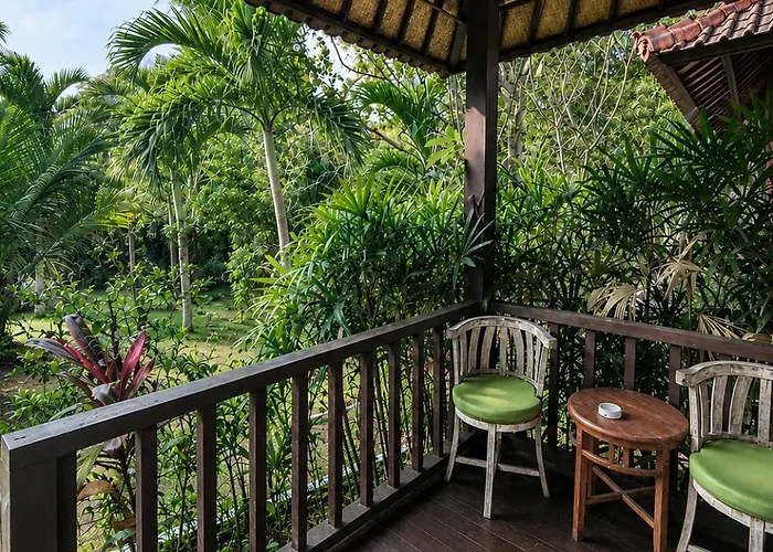 Island Hotel